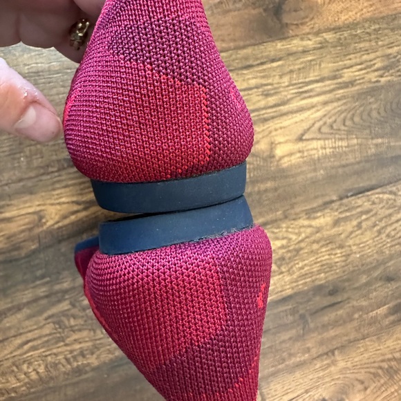 Rothy’s Red camo Points size 9.5 VGUC - Picture 6 of 10